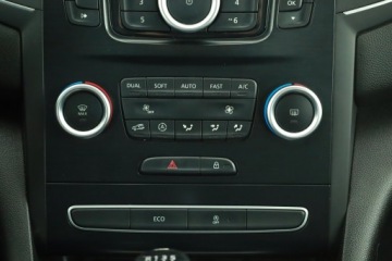 Renault Megane IV Hatchback 5d 1.2 Energy TCe 100KM 2016 Renault Megane 1.2 TCe, Salon Polska, VAT 23%, zdjęcie 9