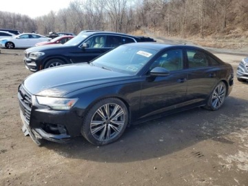 Audi A6 C8 2023 Audi A6 Limousine 2023, 2.0L, 4x4, PREMIUM 2.0 Benzyna 261KM, zdjęcie 2