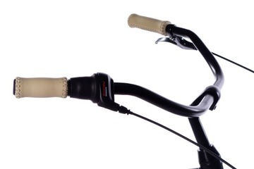 Велосипед Plumbike LA DONNA NIGHT CREAM 7B, рама 18 дюймов, колеса 26 дюймов