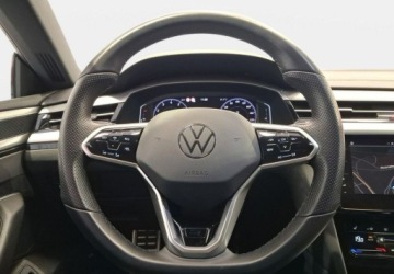 Volkswagen Arteon Fastback Facelifting 2.0 TSI 190KM 2021 Volkswagen Arteon VAT 23 Shooting Brake R-line 2.0TSI 190KM DSG 2021 r., s, zdjęcie 3