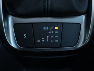 Citroen C4 Cactus Crossover Facelifting 1.2 PureTech 110KM 2018 Citroen C4 Cactus 1.2 PureTech, Salon Polska, zdjęcie 12