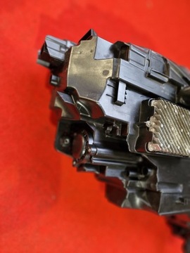 ФОНАРЬ ПЕРЕДНЯЯ ПРАВАЯ AUDI RS3 MATRIX FULL LED № 8YO941036R