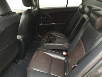 Toyota Avensis III Sedan Facelifting 2015 2.0 D-4D 143KM 2015 Toyota Avensis 2.0 D 143KM Salon Navi Bi-Xenon, zdjęcie 18