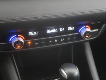 Mazda 6 III Sport Kombi Facelifting 2018 2.0 Skyactiv-G 145KM 2021 Mazda 6 2.0 Skyactiv-G, Salon Polska, zdjęcie 11