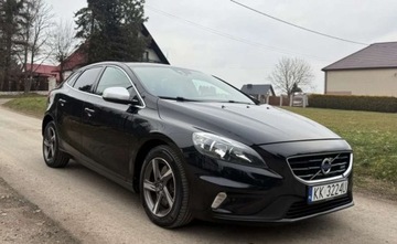 Volvo V40 II Cross Country 2.0 D4 DRIVE-E 190KM 2014 Volvo V40 Volvo V40 D4 RDesign 2.0 Diesel 190KM, zdjęcie 1