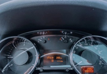 Peugeot 5008 I Minivan 1.6 HDi FAP 115KM 2013 Peugeot 5008 Bezwypadkowy, FV23, KredytowanieLeasing, 7.os, gw.12m gethelp, zdjęcie 27