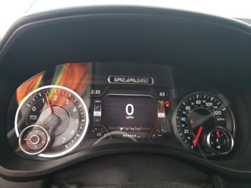 RAM 1500 2021, 5.7L, 4x4, BIG HORN, od ubezpieczalni 5.7 Benzyna 395KM, zdjęcie 10
