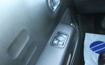 Citroen C3 III Hatchback Facelifting 1.2 PureTech 83KM 2023 Citroen C3 1.2 Benzyna 83KM, zdjęcie 16