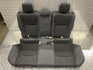 POHOVKA SEDADLA ZADNÍ POLOKOŽENÝ TOYOTA YARIS IV 20-