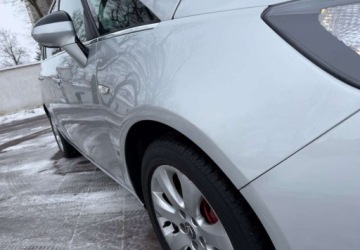 Opel Zafira C Tourer 1.4 Turbo ECOTEC 140KM 2012 Opel Zafira Opel Zafira Tourer 1.4 Turbo Business Innovation 1.4 Benzyna, zdjęcie 13