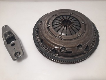 A3 8V GOLF VII LEON 3 OCTAVIA 1.2TSI CYV SPRZĘGŁO DOCISK TARCZA SUPER STAN