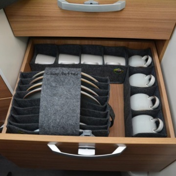 Органайзер для кубков для кемперов, караванов и яхт - KUBKOCHWYTAK (яркий)