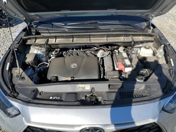 Toyota Highlander III 2022 Toyota Highlander XLE 2022 3.5l 3.5 Benzyna 295KM, zdjęcie 6
