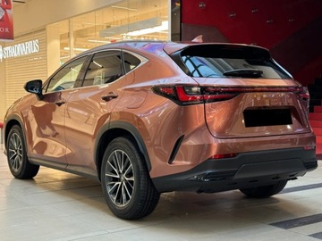 Lexus NX II SUV Facelifting 2.5 350h 200KM 2025 Od ręki - 350h Prestige 2.5 Hybrid 200KM | Podgrzewane fotele!, zdjęcie 4