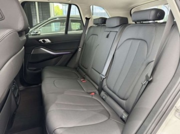 BMW X5 G05 SUV 2.0 25d 231KM 2021 BMW X5 xDrive25d Ambiente CarPlayAndroid Auto Kamera cofania LED, zdjęcie 11
