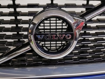 Передний бампер Volvo XC90 II R с дизайном