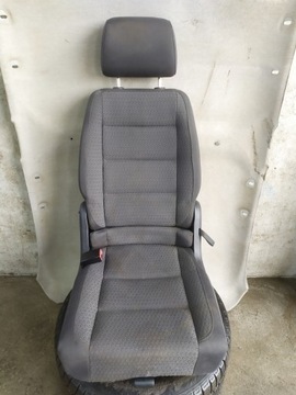 FOTEL LEWY TYŁ TYLNI II RZĄD VW TOURAN I
