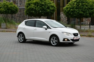 Seat Ibiza IV Hatchback 5d 1.4 MPI 85KM 2011 Seat Ibiza Copa 1.4MPi 86KM 2011r. Climatronic, zdjęcie 8