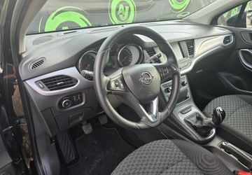 Opel Astra K Sports Tourer 1.4 Turbo 125KM 2016 Opel Astra 153 tys km podgrzewana kierownica 1.4 Benzyna 125KM, zdjęcie 11