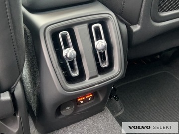 Volvo XC40 2024 Volvo XC 40 VOLVO XC40 B3 Ultra Dark Mild Hybrid B, zdjęcie 25