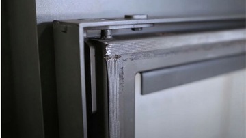 ЛЕНТА ДЛЯ УПЛОТНЕНИЯ КАМИНА 18 Х 3ММ САМОКЛЕЯЩАЯСЯ