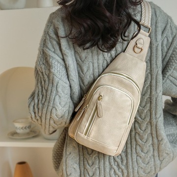 Ретро-сумка для женщин Легкая и износостойкая нагрудная сумка