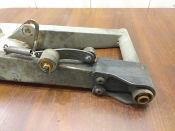 ЗАДНИЙ ПОВОРОТНЫЙ РЫЧАГ квадроцикла LONCIN 250