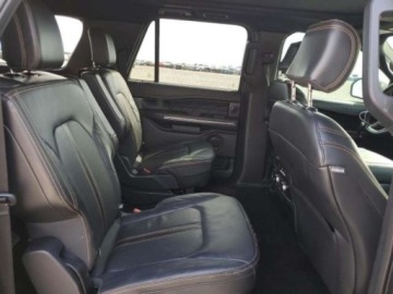 Ford Expedition III 2022 Ford Expedition 2022 Ford Expedition Max Platinium 3.5 Benzyna 400KM, zdjęcie 10