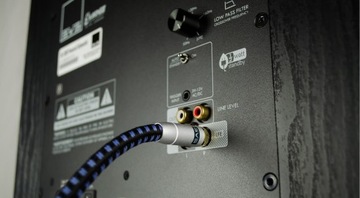 SVS PB-4000 АКТИВНЫЙ САБВУФЕР 1200ВТ ЧЕРНЫЙ ГЛЯНЕЦ