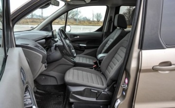 Ford Tourneo Connect III Standard 1.5 EcoBlue 120KM 2019 Ford Tourneo Connect 1,5TDCI (120KM) Automat 2019r. Lift Bezwypadkowy Salo, zdjęcie 6