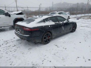 Kia Stinger Liftback 3.3 T-GDi 366KM 2018 Kia Stinger GT2 2018 3.3 Benzyna 365KM, zdjęcie 5