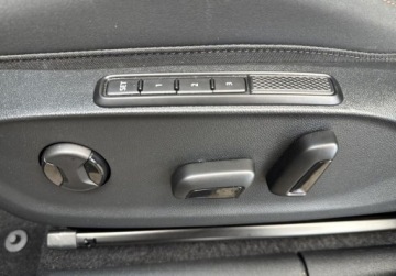 Cupra Terramar SUV 1.5 eTSI 150KM 2025 Cupra Terramar 1.5eTSI mHEV DSG 150KM Gwarancja LED Kamera360 ACC Kessy Na, zdjęcie 9