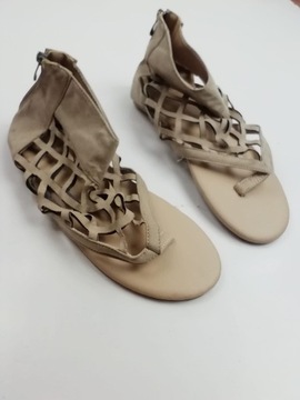 Buty rzymianki rozmiar 39