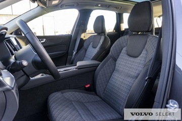 Volvo XC60 II Crossover Plug-In Facelifting 2.0 T6 350KM 2024 Volvo XC 60 Volvo XC60 T6 253KM+145KM FV23% Gwaran, zdjęcie 11