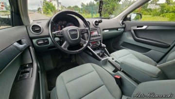 Audi A3 8P Hatchback 3d 1.6 TDI 105KM 2011 Audi A3 Sportback Audi A3 Sportback LIFT Xenony Zadbany 1.6 Diesel, zdjęcie 9
