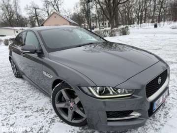 Jaguar XE Sedan 2.0 i4 180KM 2018 Jaguar XE Jaguar XE 2.0 D R-Sport 2.0 Diesel 180KM, zdjęcie 16