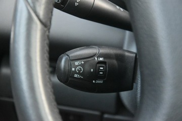 Peugeot 5008 I Minivan Facelifting 2.0 HDi 150KM 2015 Peugeot 5008 2.0HDi 150KM Manual 2015r. Salon 7os., zdjęcie 28