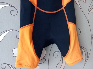 ПЕНА ДЛЯ ПЛАВАНИЯ 6 ЛЕТ