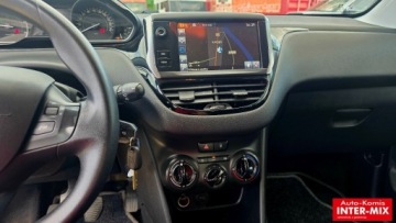 Peugeot 208 I Hatchback 5d Facelifting 1.6 BlueHDi 75KM 2016 Peugeot 208 1.6HDI 75KM Lifiting 1.6 Diesel 75KM, zdjęcie 23