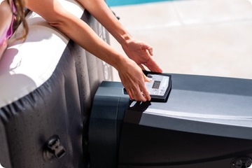 НАДУВНОЙ БАССЕЙН СПА на 4 человека. ГИДРОМАССАЖ INTEX 28458