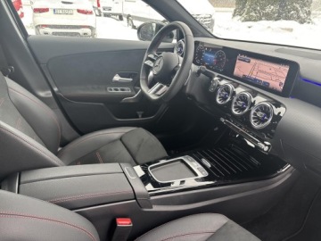 Mercedes Klasa A W177/V177 Hatchback Facelifting 1.3 200 163KM 2025 Mercedes-Benz A 200, zdjęcie 17