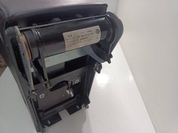 LOKETNÍ OPĚRKA SEAT ALHAMBRA 7N EVROPA VOLKSWAGEN SHARAN 2010-