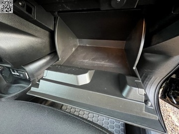 Jeep Renegade SUV 1.6 E-TorQ 110KM 2017 Jeep Renegade Black WeekendLPG-Salon PL- Sliczny kolor - Mat 1.6 110KM, zdjęcie 24