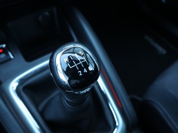 Nissan Qashqai II Crossover 1.6 dCi 130KM 2015 Nissan Qashqai 1.6 dCi, 4X4, Navi, Klima, zdjęcie 15