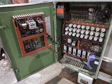 Weinig U22N 4-сторонний строгальный станок, 6 шпинделей + 1 универсальный