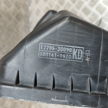 TOYOTA LAND CRUISER (BJ70) 2005 KRYT / POUZDRO FILTRU VZDUCHU