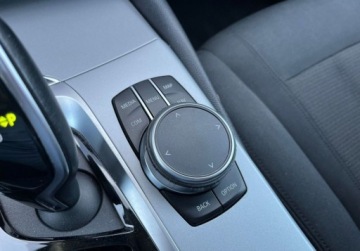 BMW Seria 5 G30-G31 Touring 520d 190KM 2019 BMW Seria 5 520d Vat Marza Skory Nawigacja Czujniki Kamera, zdjęcie 16