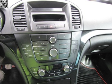 Opel Insignia I Sports Tourer 2.0 CDTI ECOTEC 130KM 2010 Opel Insignia Zadbana -Godny Polecenia 2.0 Diesel 131KM, zdjęcie 17