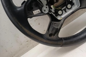 VOLANT MERCEDES-BENZ E (W124) A2124600403 2.2L DIESEL 2012