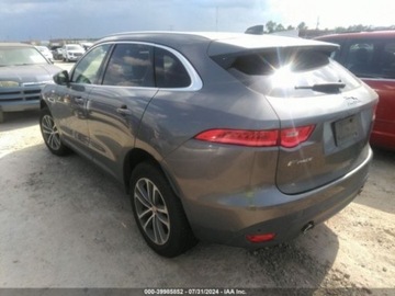 Jaguar F-Pace 2019 Jaguar F-Pace 2019 Jaguar F-PACE 25t Premium AWD 2.0 Benzyna 247KM, zdjęcie 2
